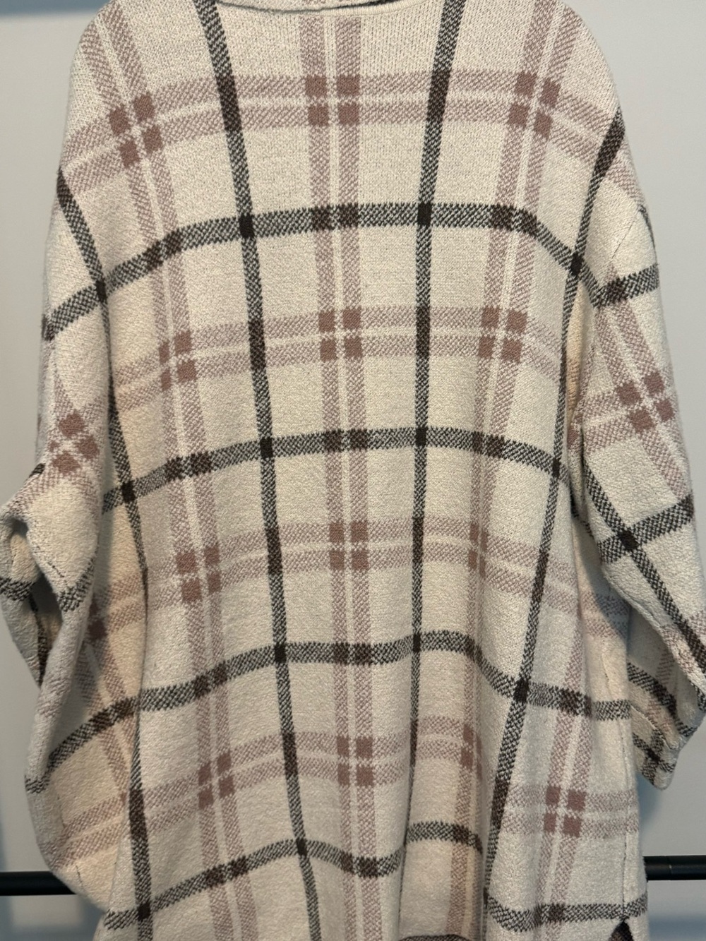 Cream Plaid Utility Shacket with Mauve and Black Checks - Picture 8 of 12